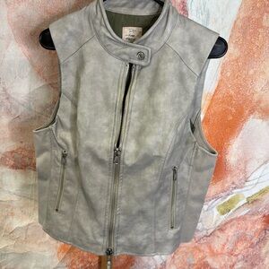 Free. people. Leather. vegan. vest. size. small. light. grey